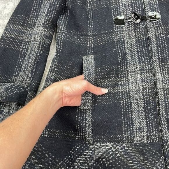 Black Rivet Wool Plaid Toggle Winter Coat in Black White Full Zip Sz M - Picture 5 of 13